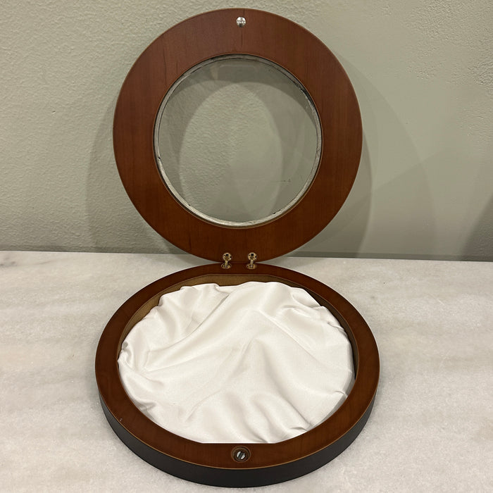 Sterling Silver Circle Case with Hammered Framing